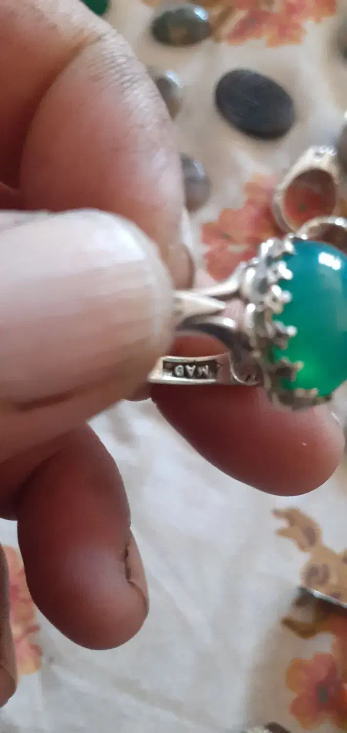 انگشتر نقره ۹۲۵ سنگ عقیق معدنی اصل خوش رنگ|جواهرات|شهرکرد, |دیوار