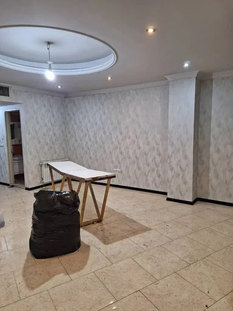 نصاب کاغذدنصب کاغذدیواری پوستر|خدمات پیشه و مهارت|تهران, صادقیه|دیوار