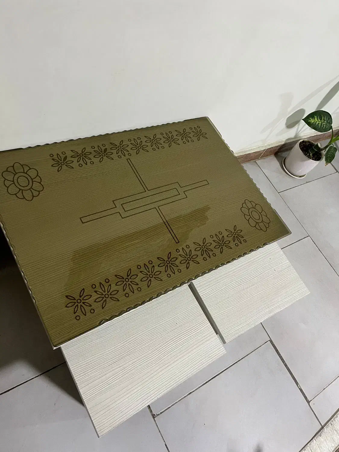 میز وسط و میز تلوزیون|مبلمان خانگی و میز عسلی|مشکیندشت, |دیوار