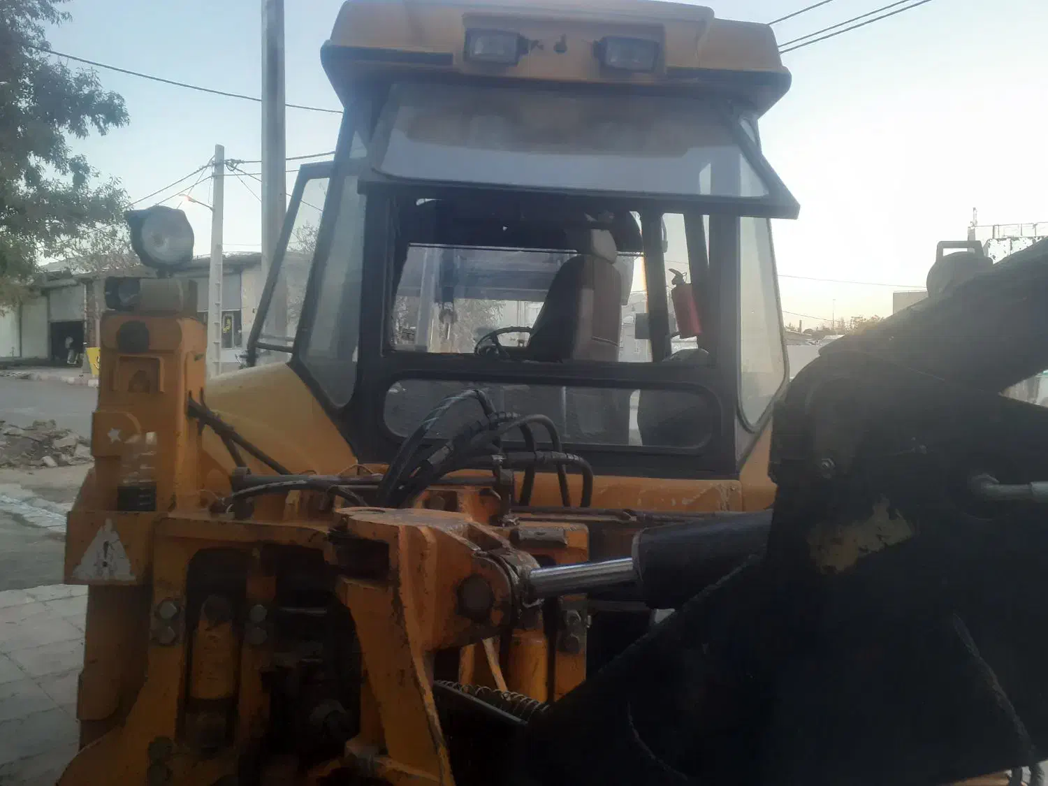 بیل بکهو تی دی ال۸۶|خودرو سنگین|دهگلان, |دیوار