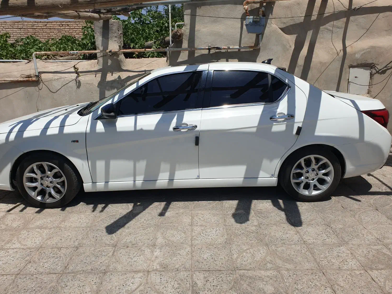 دنا پلاس ۶ دنده توربو ارتقا|خودرو سواری و وانت|کرمان, |دیوار