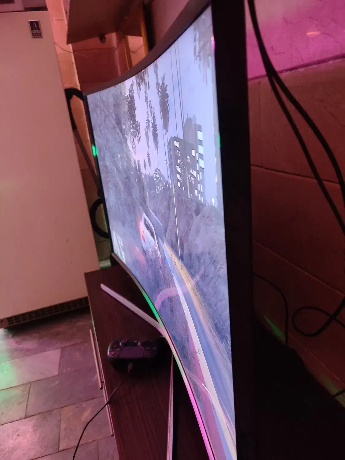 ال ای دی 50 اینج سامسونگ منحنی اسمارت 2020|تلویزیون و پروژکتور|فردیس, داوری|دیوار