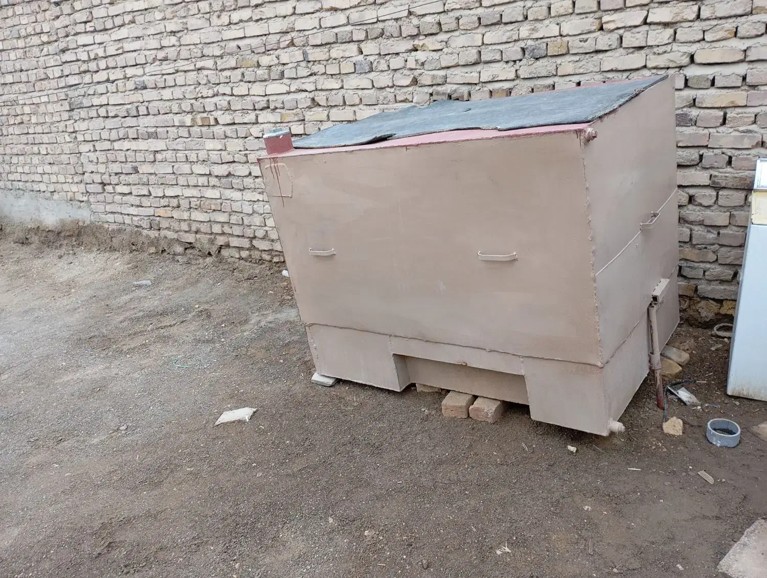 تانکر آهنی هشت بشکه‌ای|مصالح و تجهیزات ساختمان|زابل, |دیوار