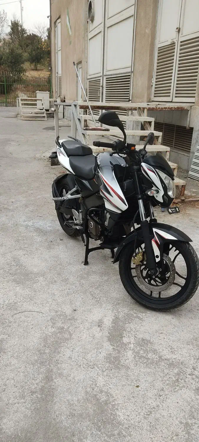 ns 200|موتورسیکلت|تهران, اراضی عباس آباد|دیوار