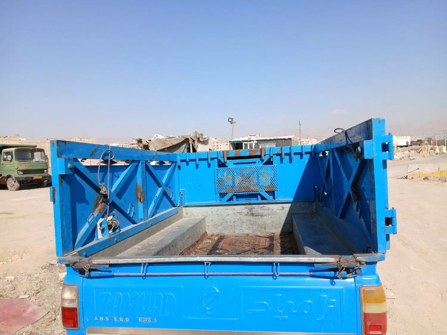 نیسان تک سوز|خودرو سواری و وانت|چهارباغ, |دیوار