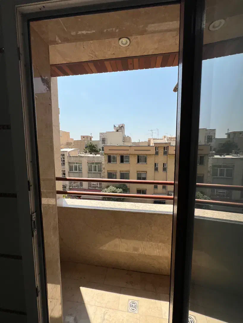 آپارتمان ۱۰۰ متر۲خواب گیشا( فرعی دنج-اقامت چندساله