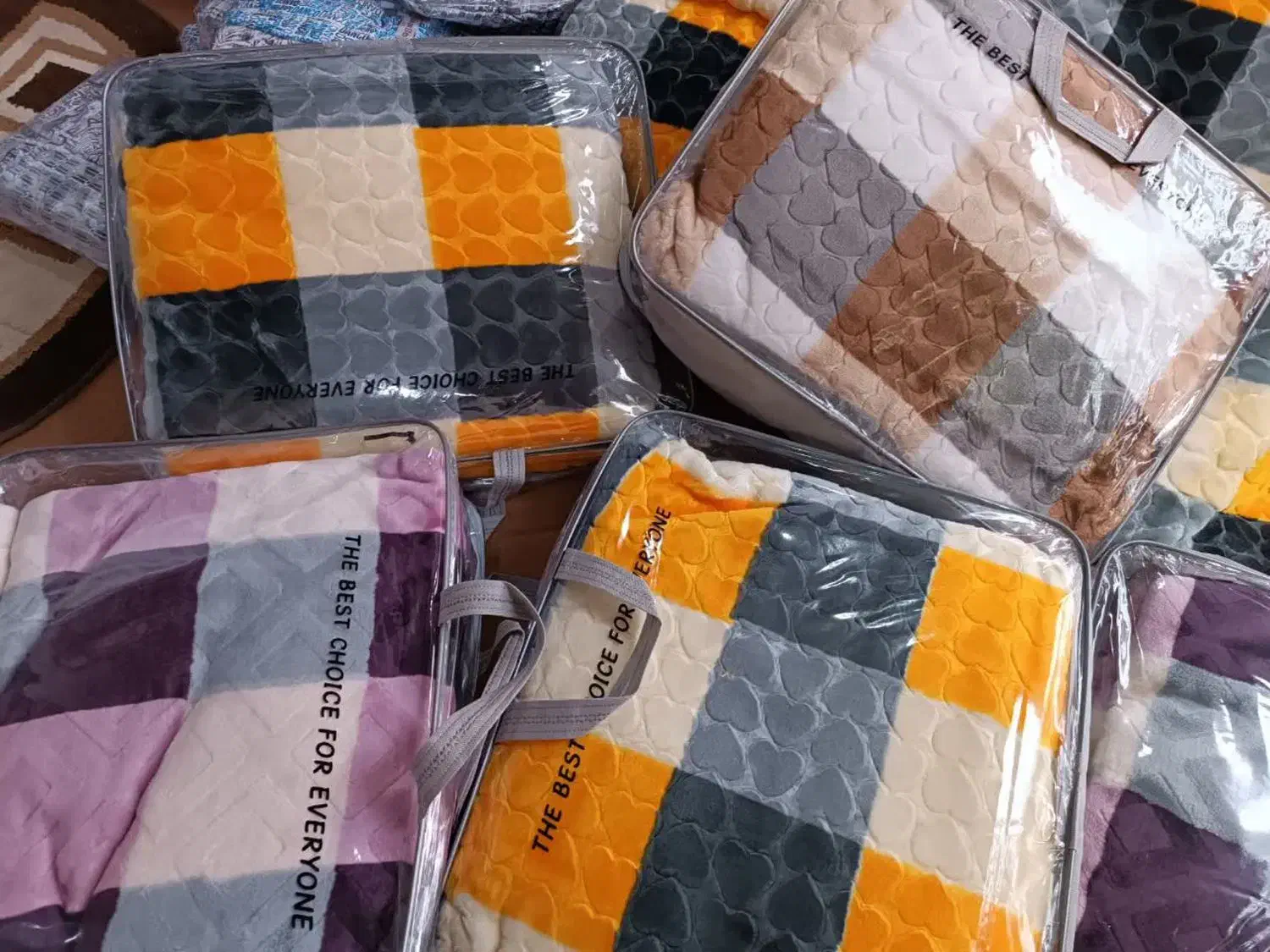 پتو روشا|مبلمان خانگی و میز عسلی|نگین شهر, |دیوار