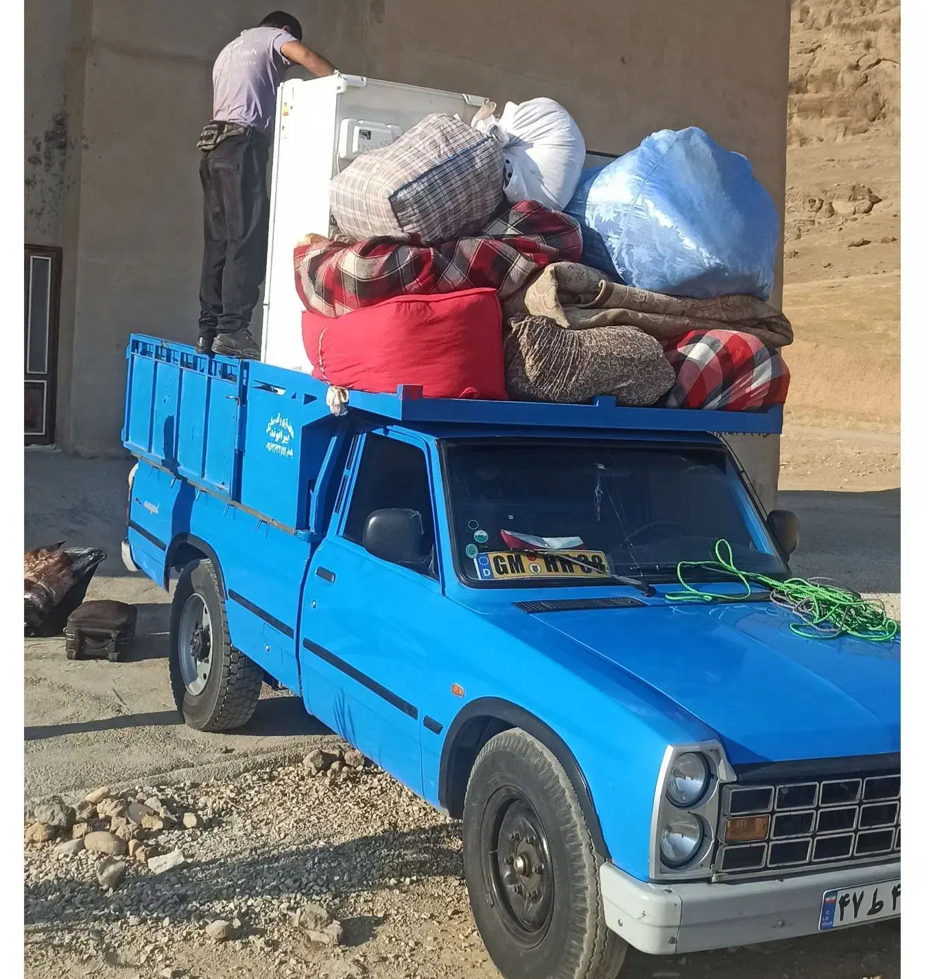 حمل بار وانت نیسان آبی سراسرنقاط خرم اباد بروجرد..|خدمات حمل و نقل|خرم‌آباد, |دیوار