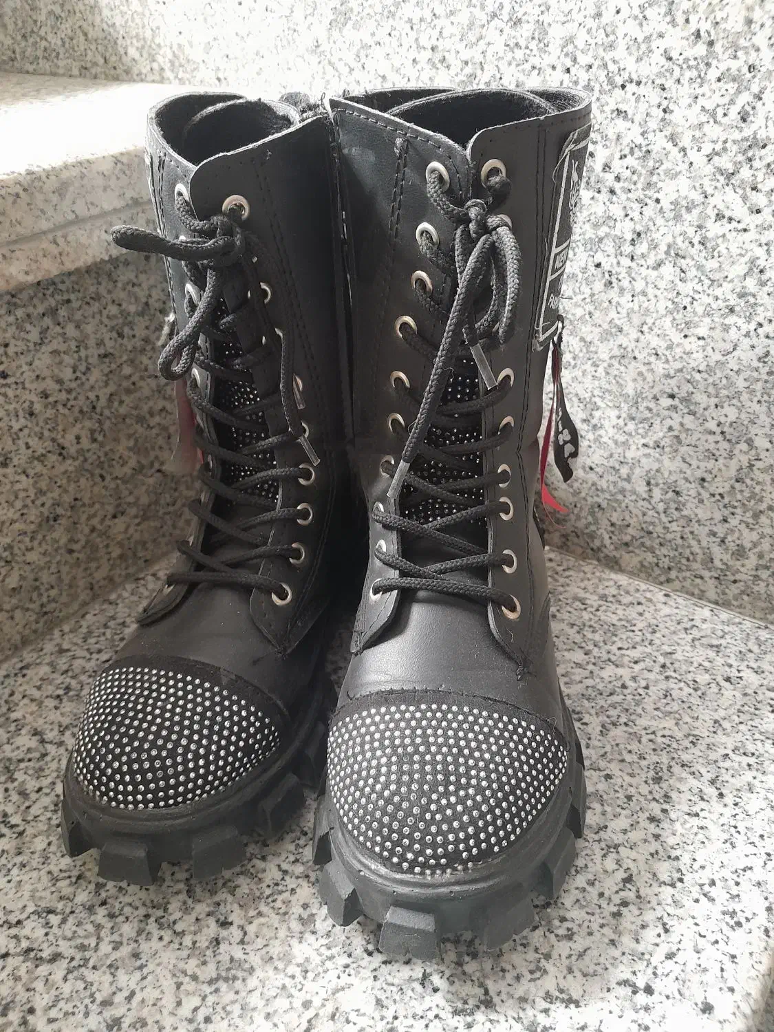 بوت مشکی|کیف، کفش، کمربند|نسیم‌شهر, |دیوار