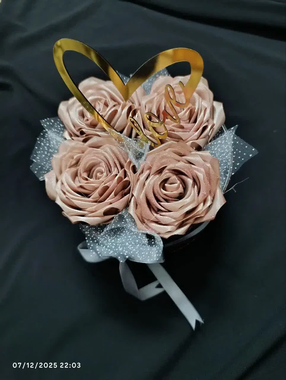 هدیه گل روز مادر و زن|گل مصنوعی|میبد, |دیوار