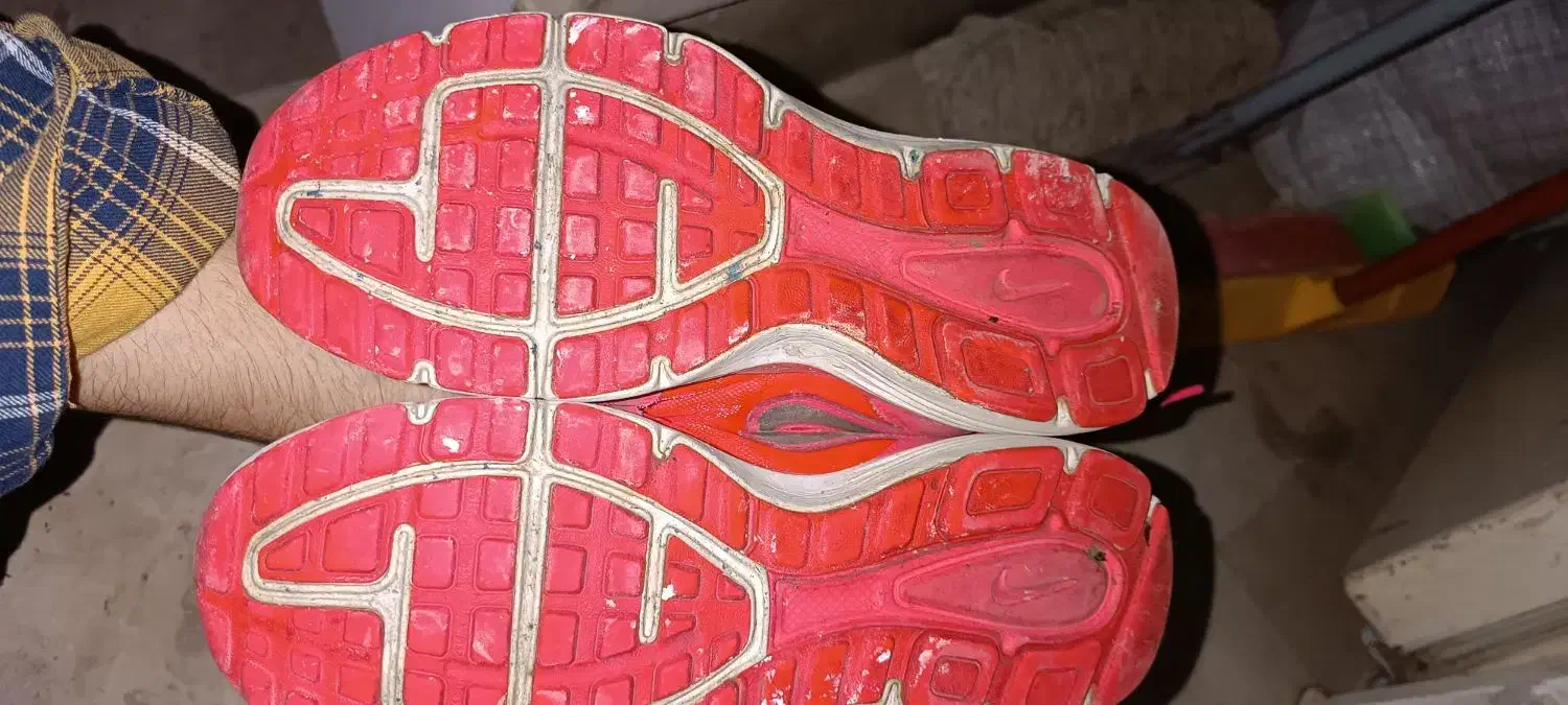 کتونی|کیف، کفش، کمربند|پاکدشت, پاکدشت (مامازند)|دیوار