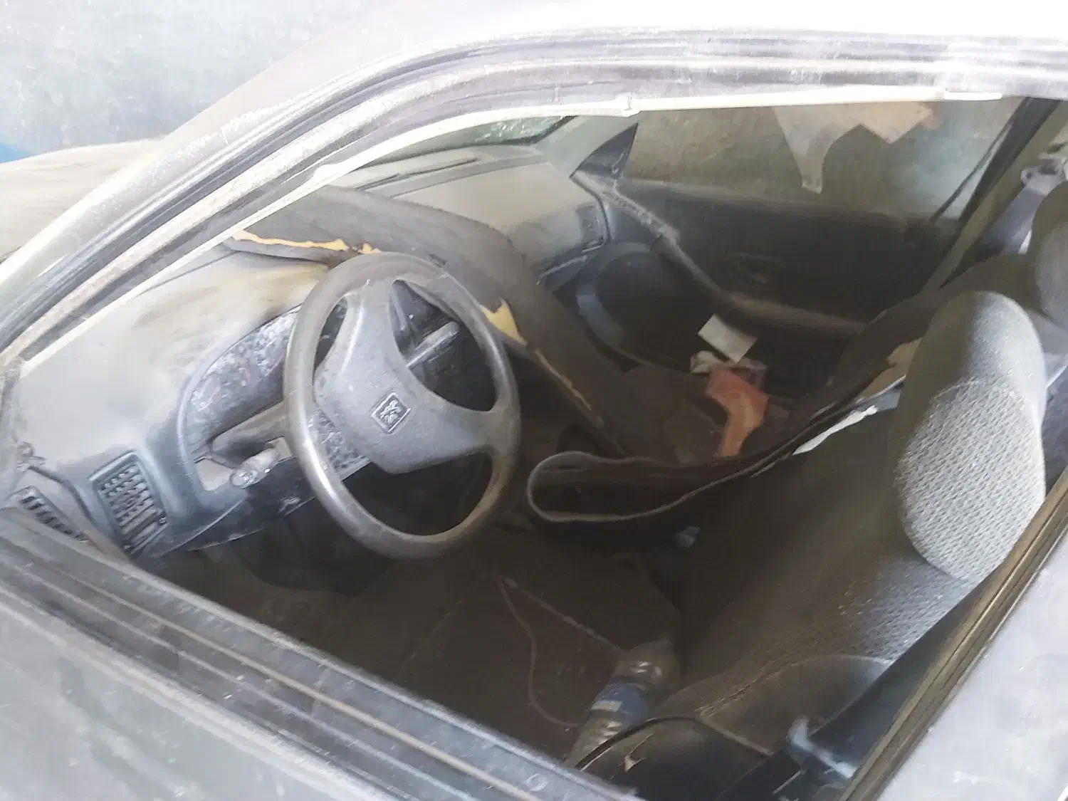 روا سال مدل 1388 دوگانه فابریک تصادفی|خودرو سواری و وانت|شهرکرد, |دیوار