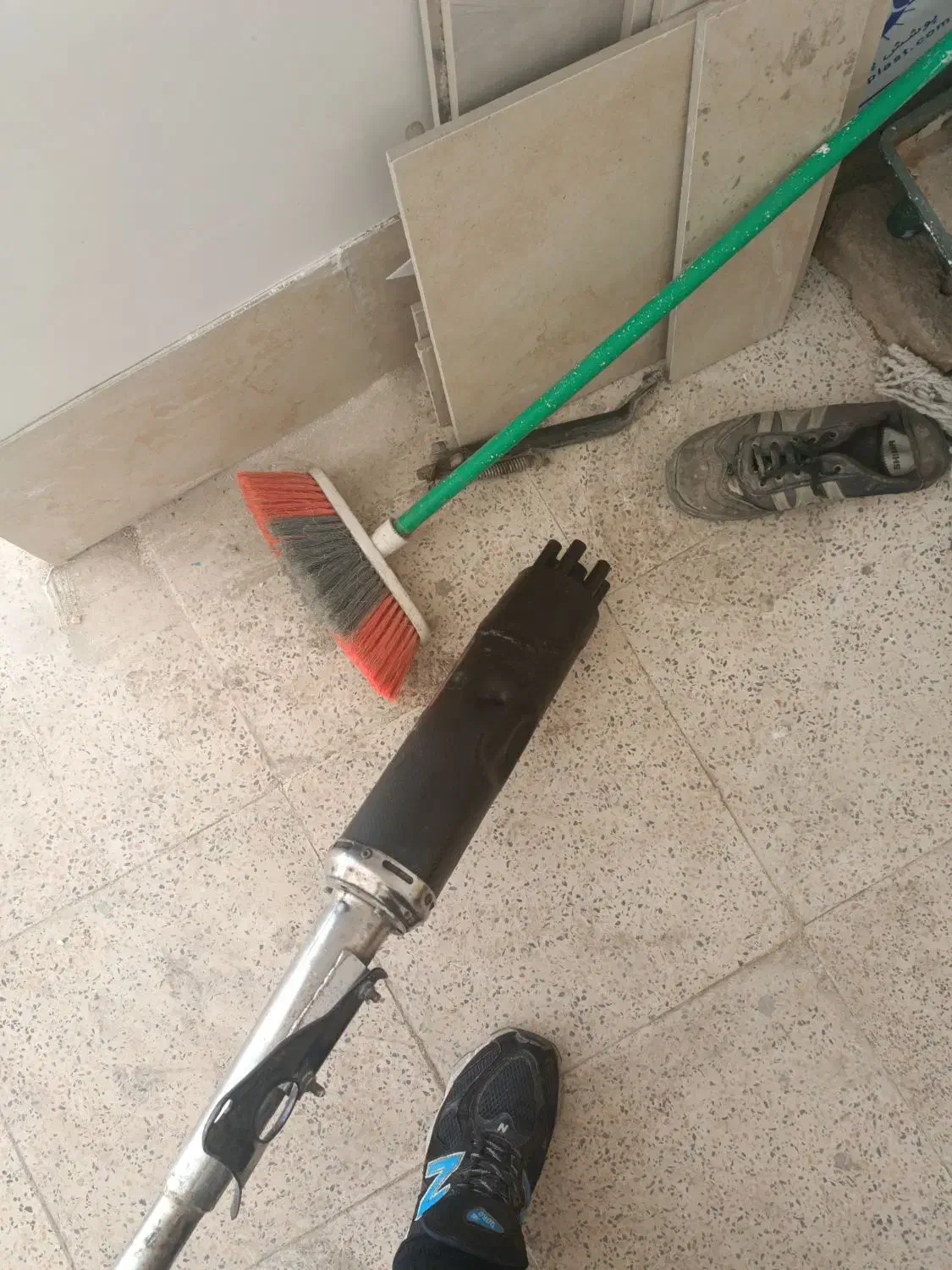 اگزوز قهرمانی|خدمات موتور و ماشین|بروجرد, |دیوار