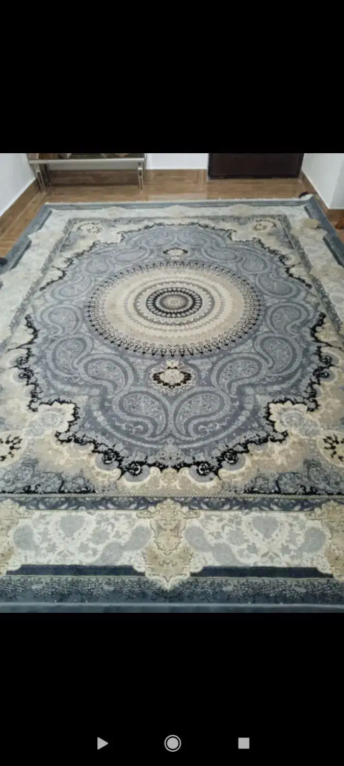 دو عدد فرش دوازده متری و یک شش متری|فرش|گالیکش, |دیوار