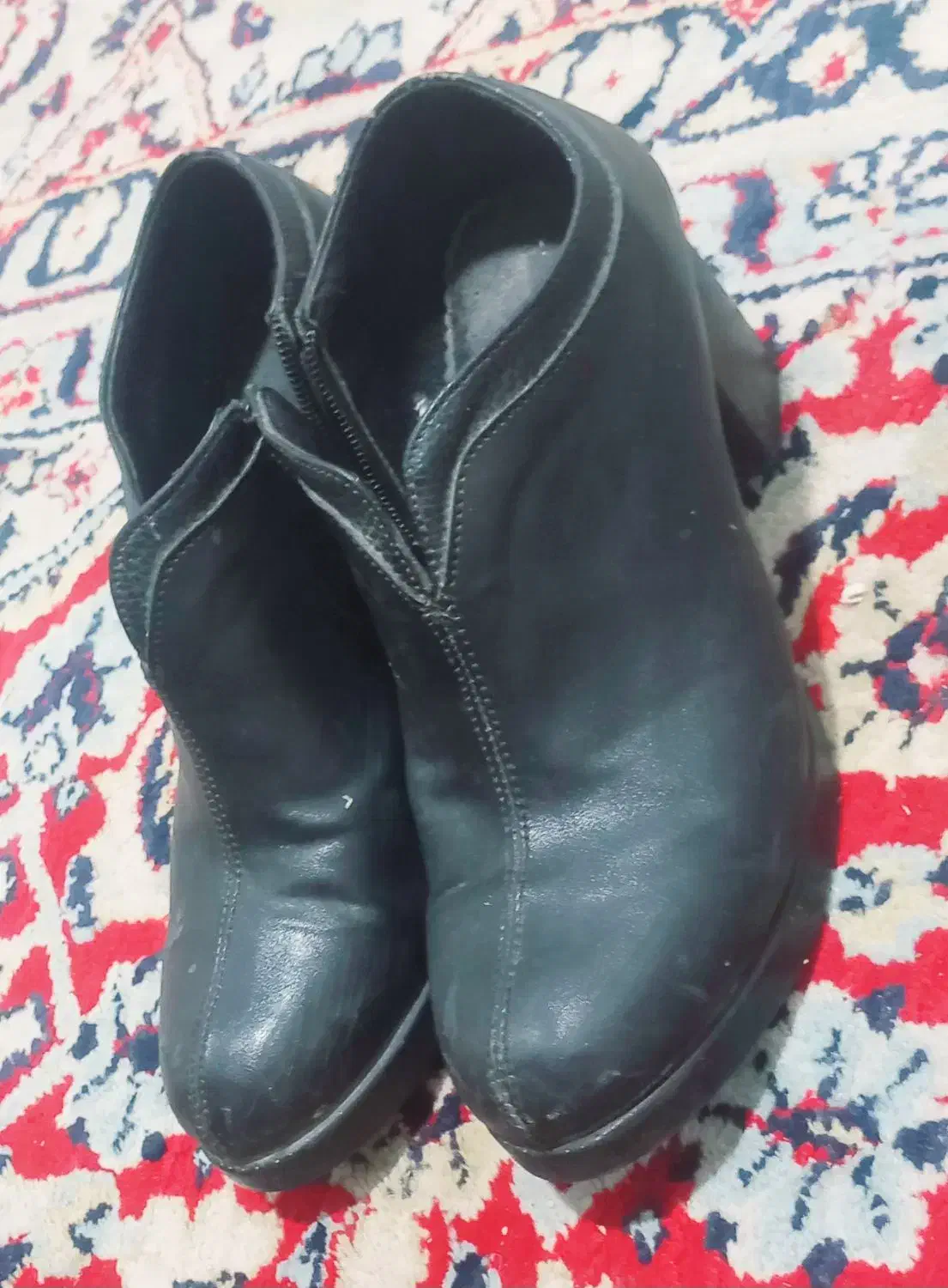 ی جفت کفش مجلسی شیک بفروش میرسد|کیف، کفش، کمربند|سوق, |دیوار