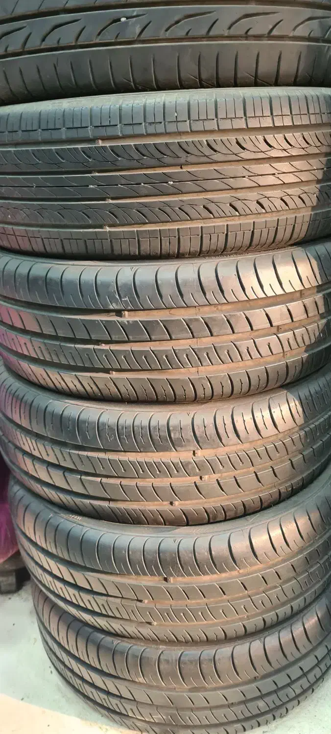 فروش انواع لاستیک دست دوم و کار کرده در حد نو|قطعات یدکی و لوازم جانبی|تهران, ایوانک|دیوار