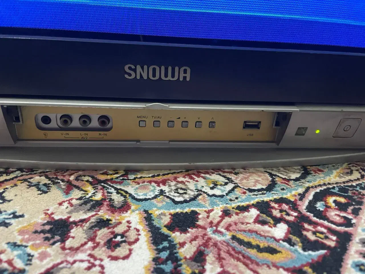 تلویزیون 21 اینچ اسنوا|تلویزیون و پروژکتور|رشت, حمیدیان|دیوار