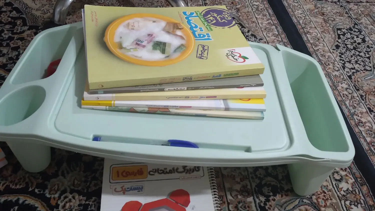 کتابهای درسی سال دهم خیلی سبز|کتاب و مجله آموزشی|تهران, قلهک|دیوار