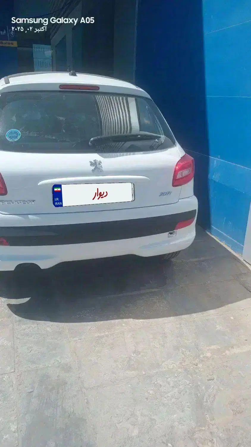 ۲۰۷i tu5خشک سقف شیشه ای 1404|خودرو سواری و وانت|زاهدان, |دیوار