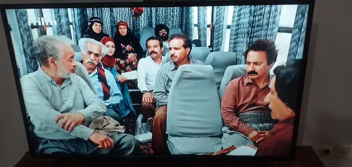 تلویزیون۴۹اینچ آیوا m7|تلویزیون و پروژکتور|اسلامآباد غرب, |دیوار