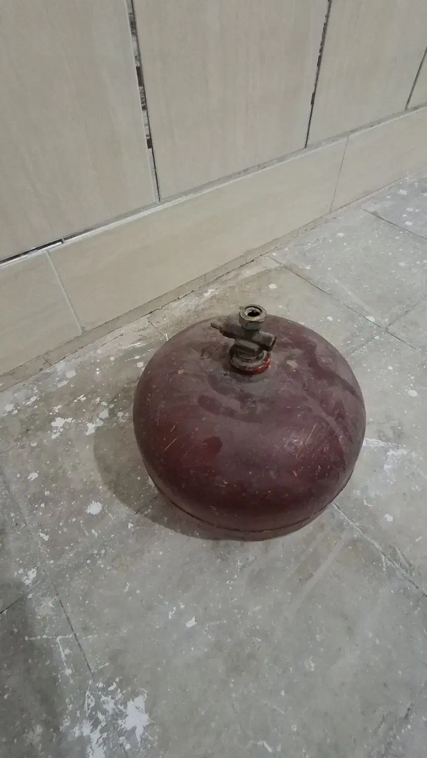 پیک نیک کارکرده|اجاق گاز و لوازم برقی پخت‌وپز|شیراز, کوشک میدان|دیوار