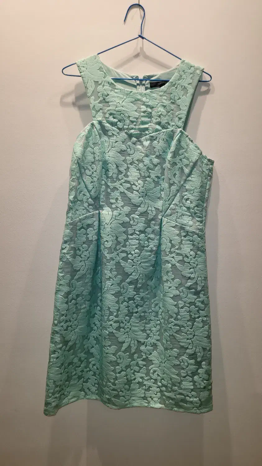 پیراهن مجلسی|لباس|مشهد, سجاد شهر|دیوار