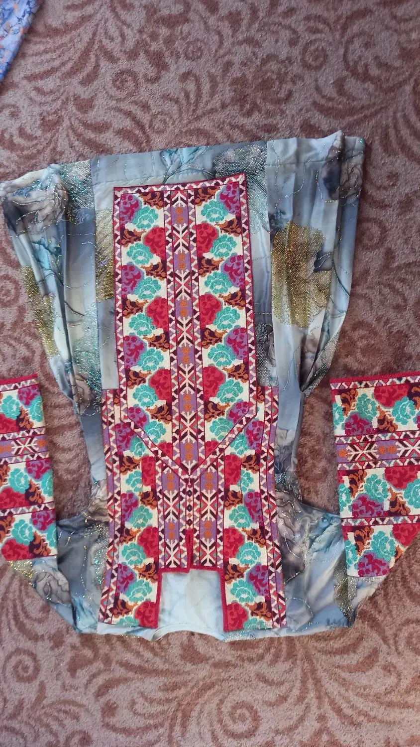 خیاط بلوچی دوزی و آموزش دوخت لباس بلوچی|خدمات پیشه و مهارت|زاهدان, |دیوار