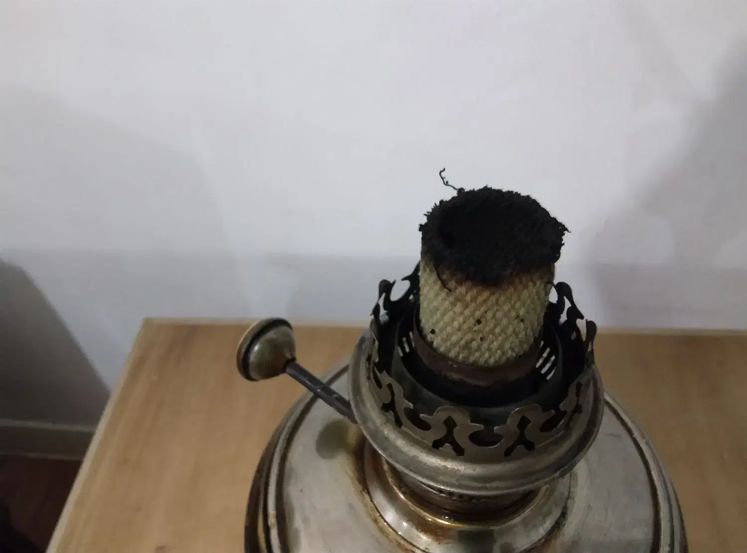 لامپا|کلکسیون اشیاء عتیقه|اردبیل, |دیوار