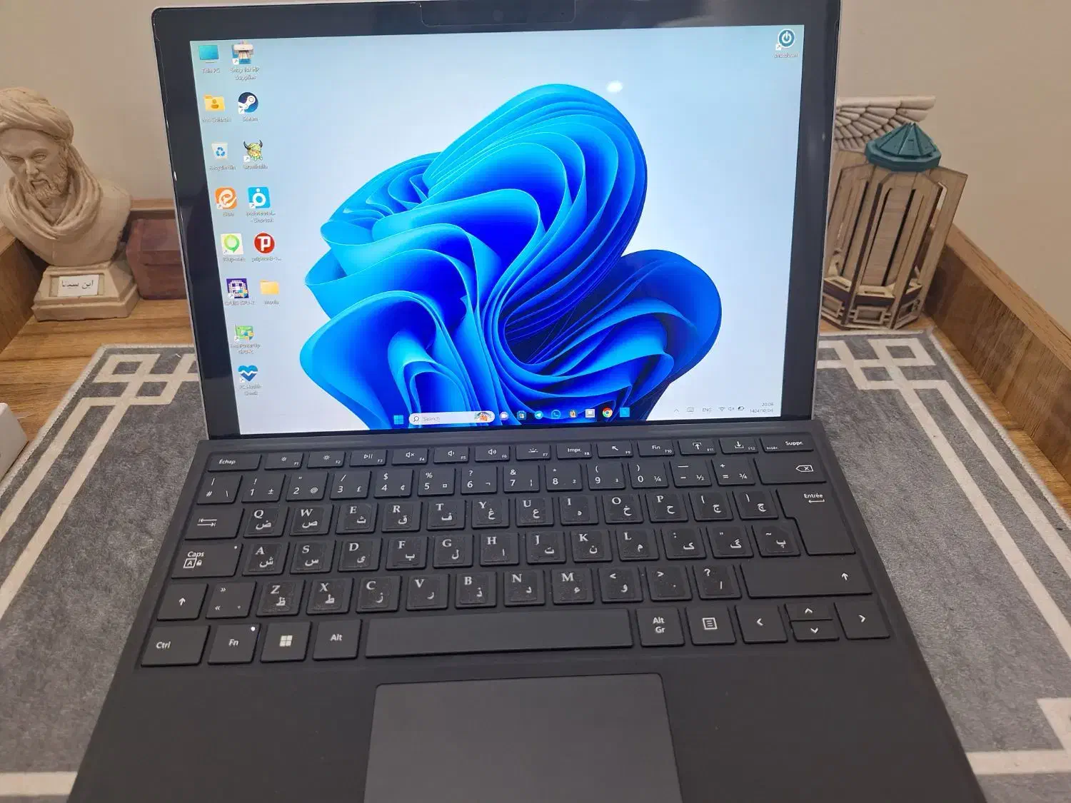 Surface Pro 5 LTE (i5/8GB/256GB)|رایانه همراه|اهواز, آریاشهر|دیوار