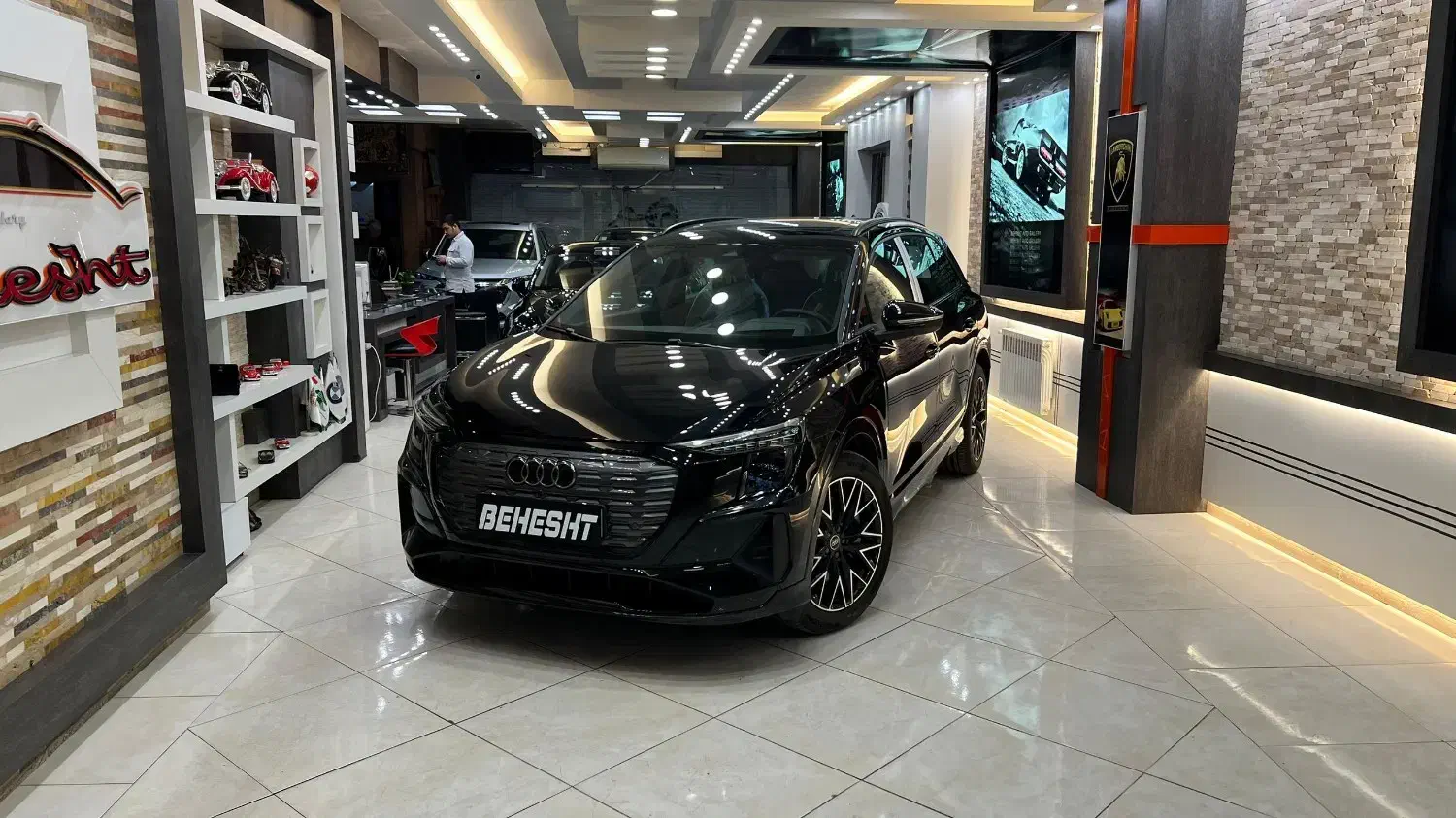 آئودی Q5 مدل 2024|خودرو سواری و وانت|اصفهان, ملک|دیوار