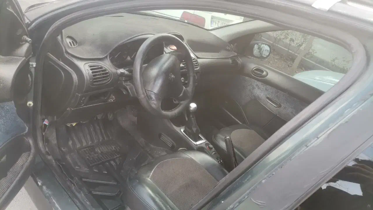 206 مدل 82|خودرو سواری و وانت|نجف‌آباد, امیرکبیر|دیوار