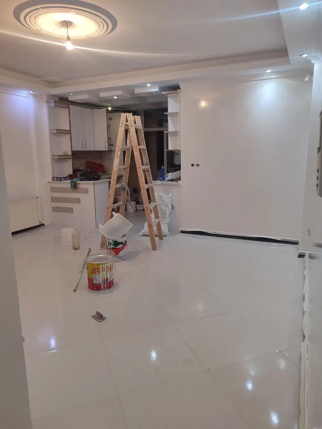 آپارتمان 69 متری دو خوابه فول