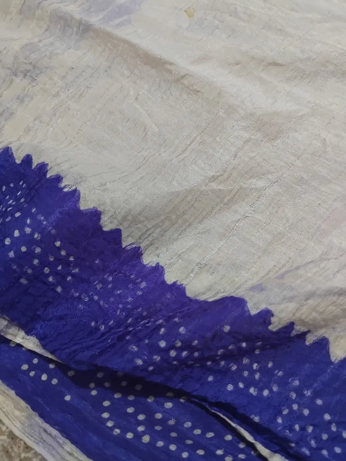 روسری  قدیمی یایلیق ابریشم اصل|لباس|بهارستان, |دیوار