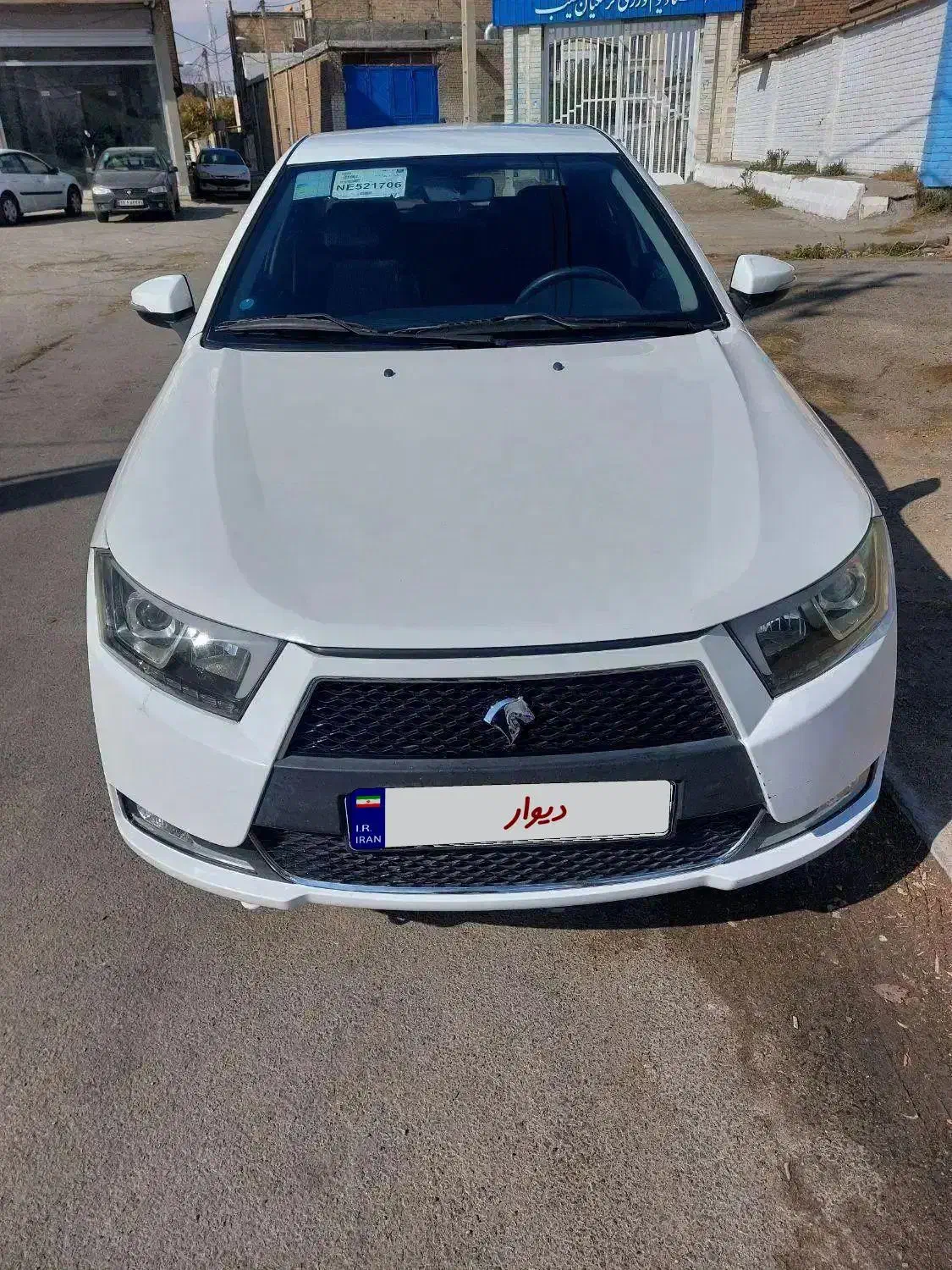 دنا پلاس مدل ۴۰۱ بدون رنگ و تک برگ سند|خودرو سواری و وانت|دورود, |دیوار