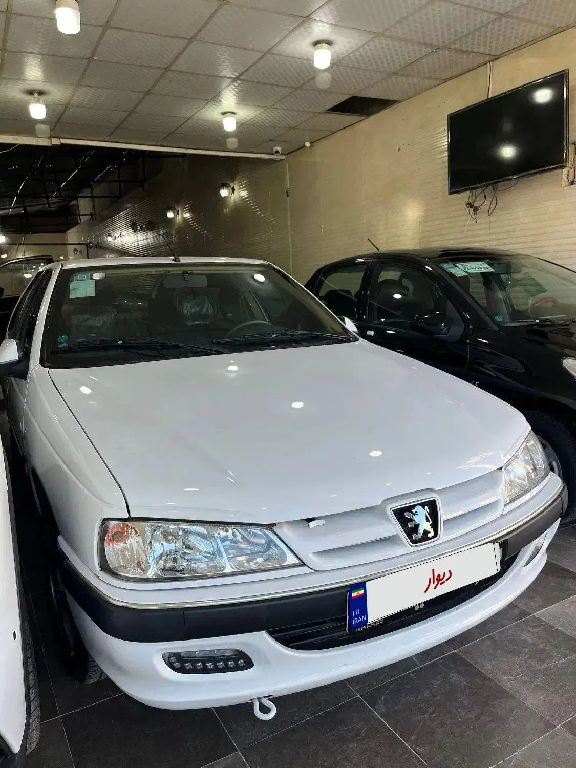 پارس مدل 1402|خودرو سواری و وانت|قم, باغ شریفی|دیوار