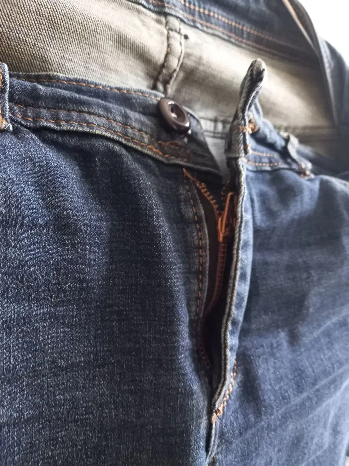 شلوار لی|لباس|مریوان, |دیوار