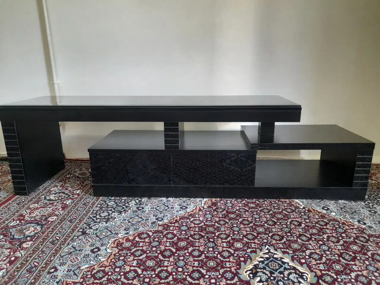 میز تلویزیون هایگلاس دو حالته|میز تلویزیون|سقز, |دیوار