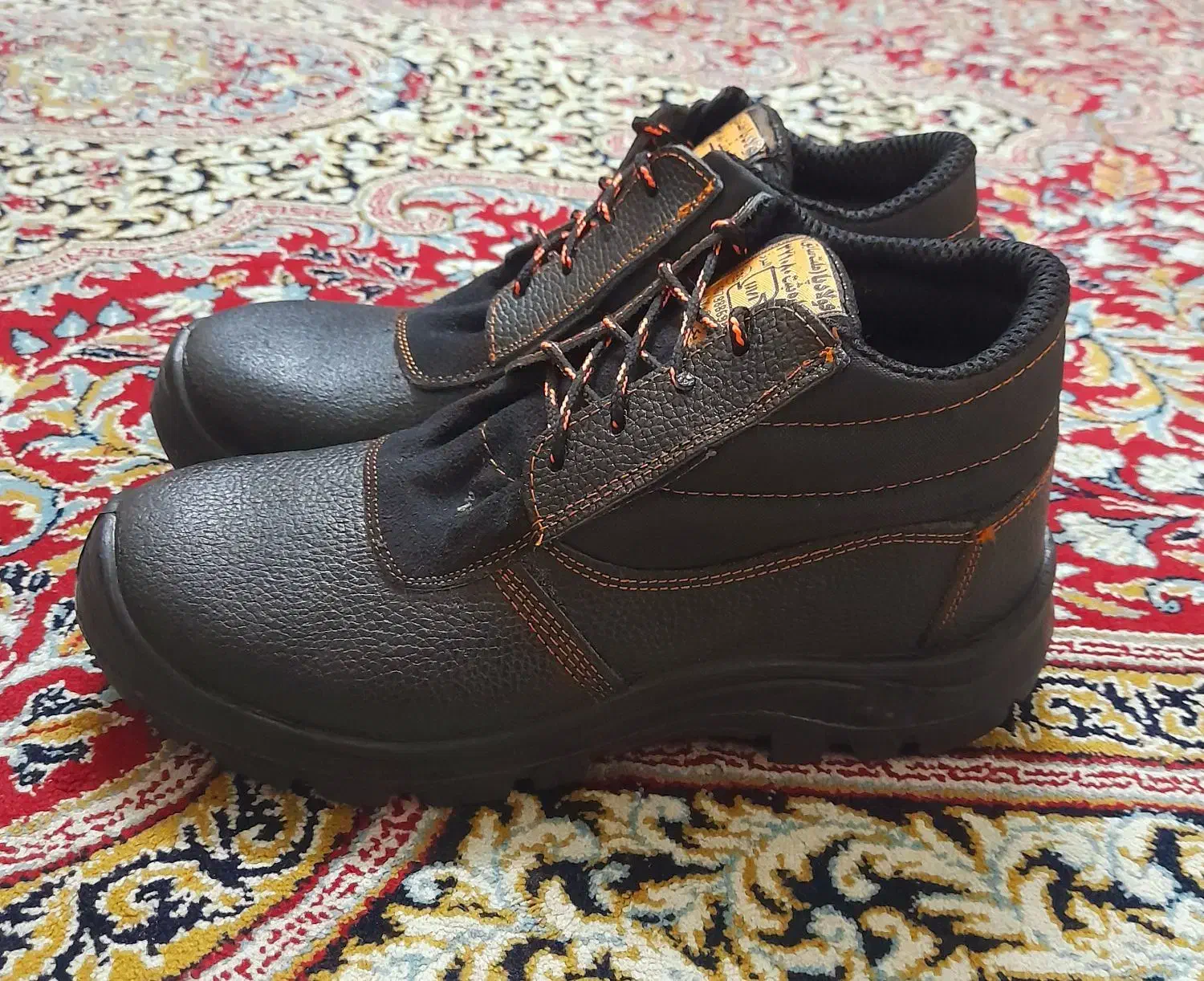 کفش کار و ایمنی نو|کیف، کفش، کمربند|بوشهر, |دیوار