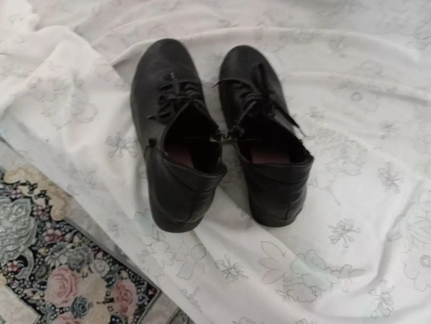 کفش بوت زنانه|کیف، کفش، کمربند|صدرا-فارس, فاز ۱|دیوار