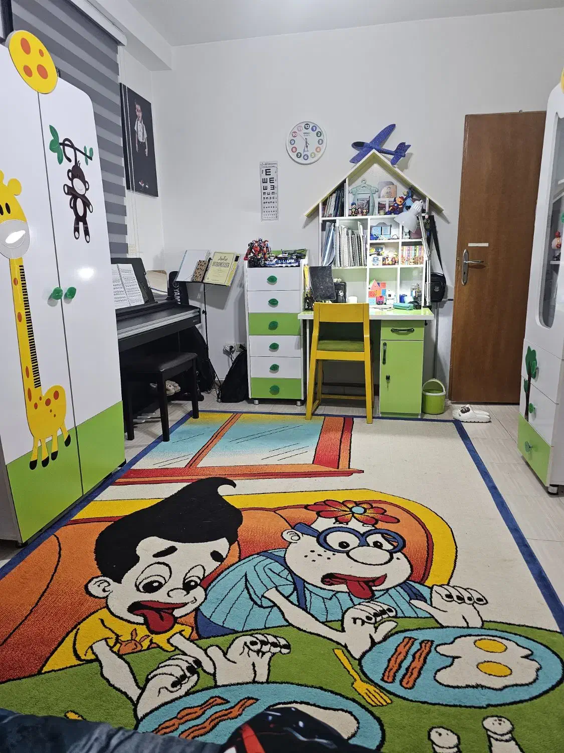 سرویس خواب کودک و نوجوان و میز و صندلی و فرش و تشک|تخت و سرویس خواب|جم, |دیوار