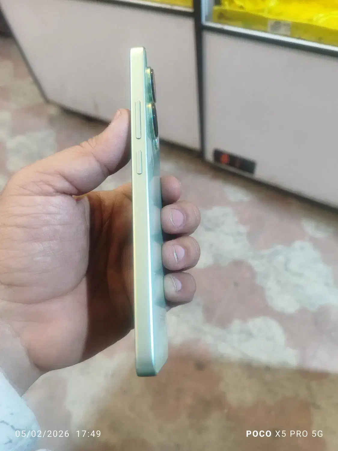 note13|موبایل|شیراز, دست خضر|دیوار