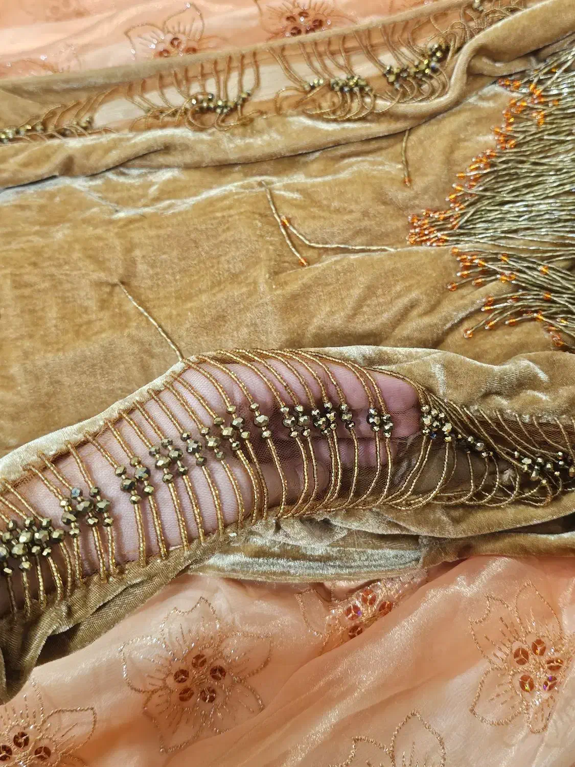 لباس محلی|لباس|یاسوج, |دیوار