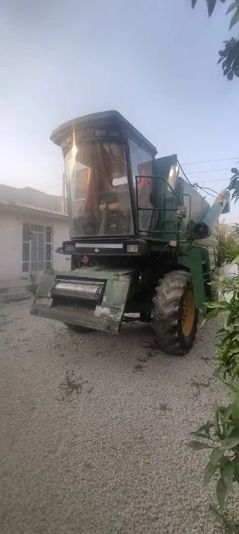 فروش یک دستگاه کمباین|خودرو سنگین|مرودشت, نقش رستم|دیوار