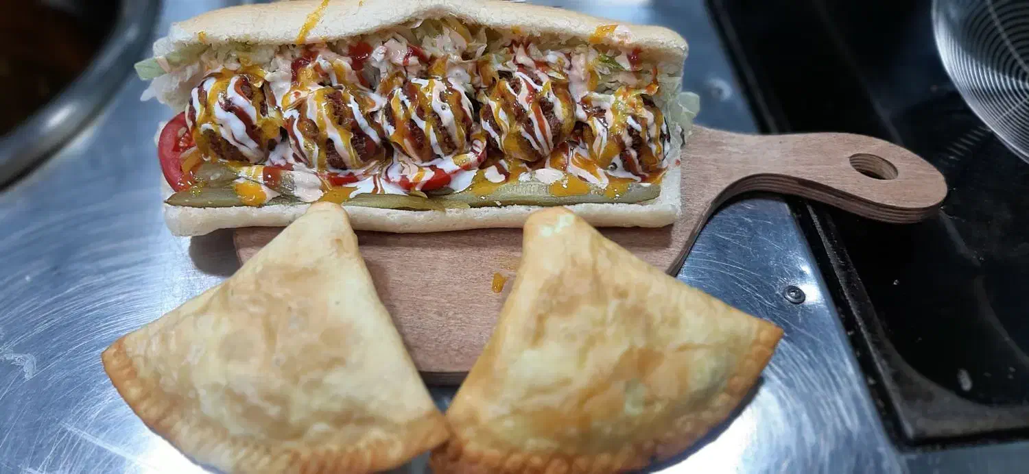 کارگر ساده،فستفود، آمادهسازی، بدون نیاز به سابقه|استخدام خدمات فروشگاه و رستوران|تهران, شمسآباد|دیوار