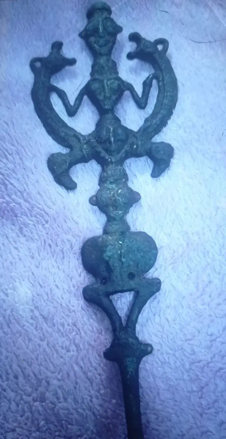 قدیمی برنجی مسی مفرخ|بدلیجات|مراغه, |دیوار