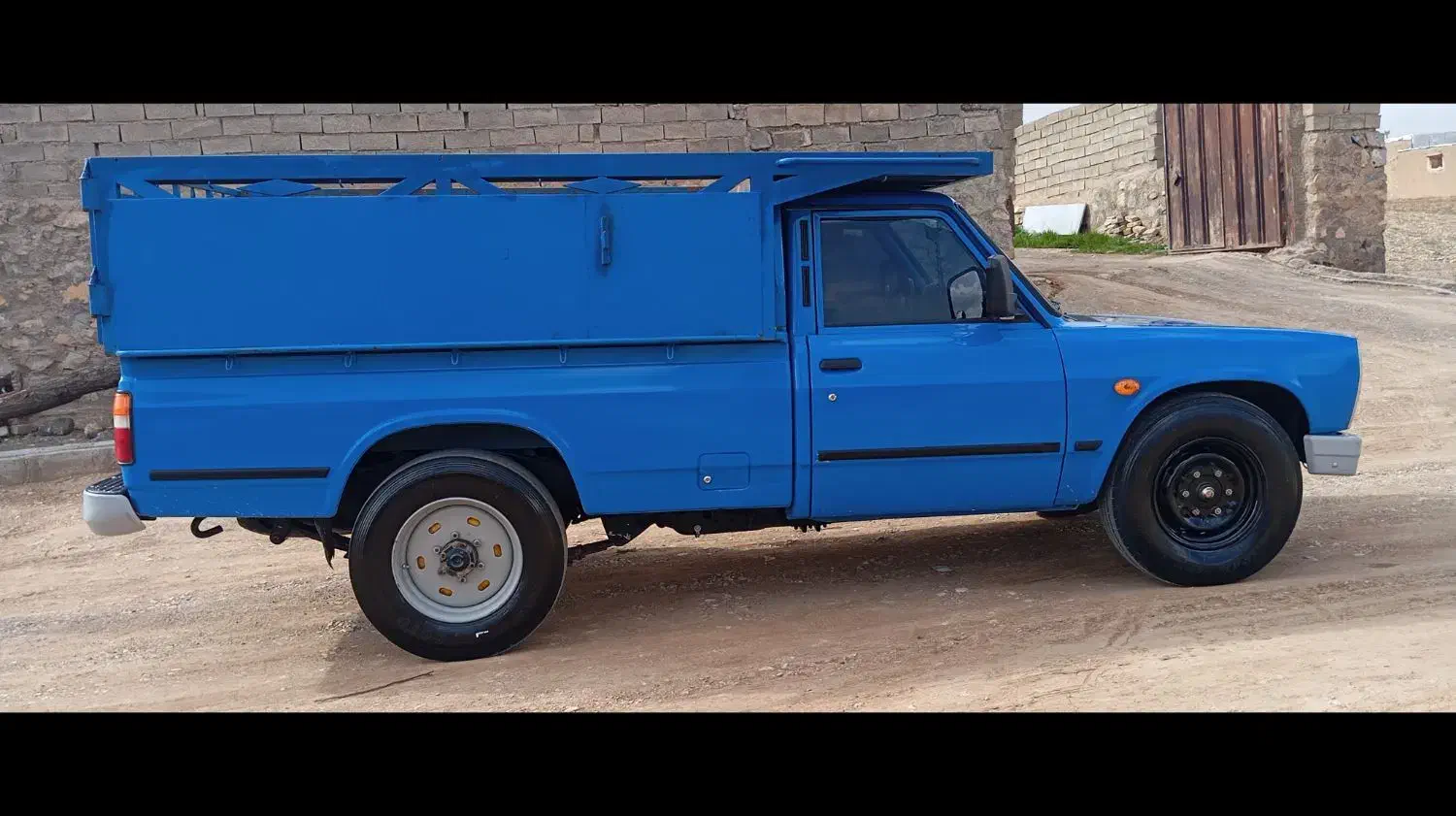 نیسان 402|خودرو سواری و وانت|خرم‌آباد, |دیوار