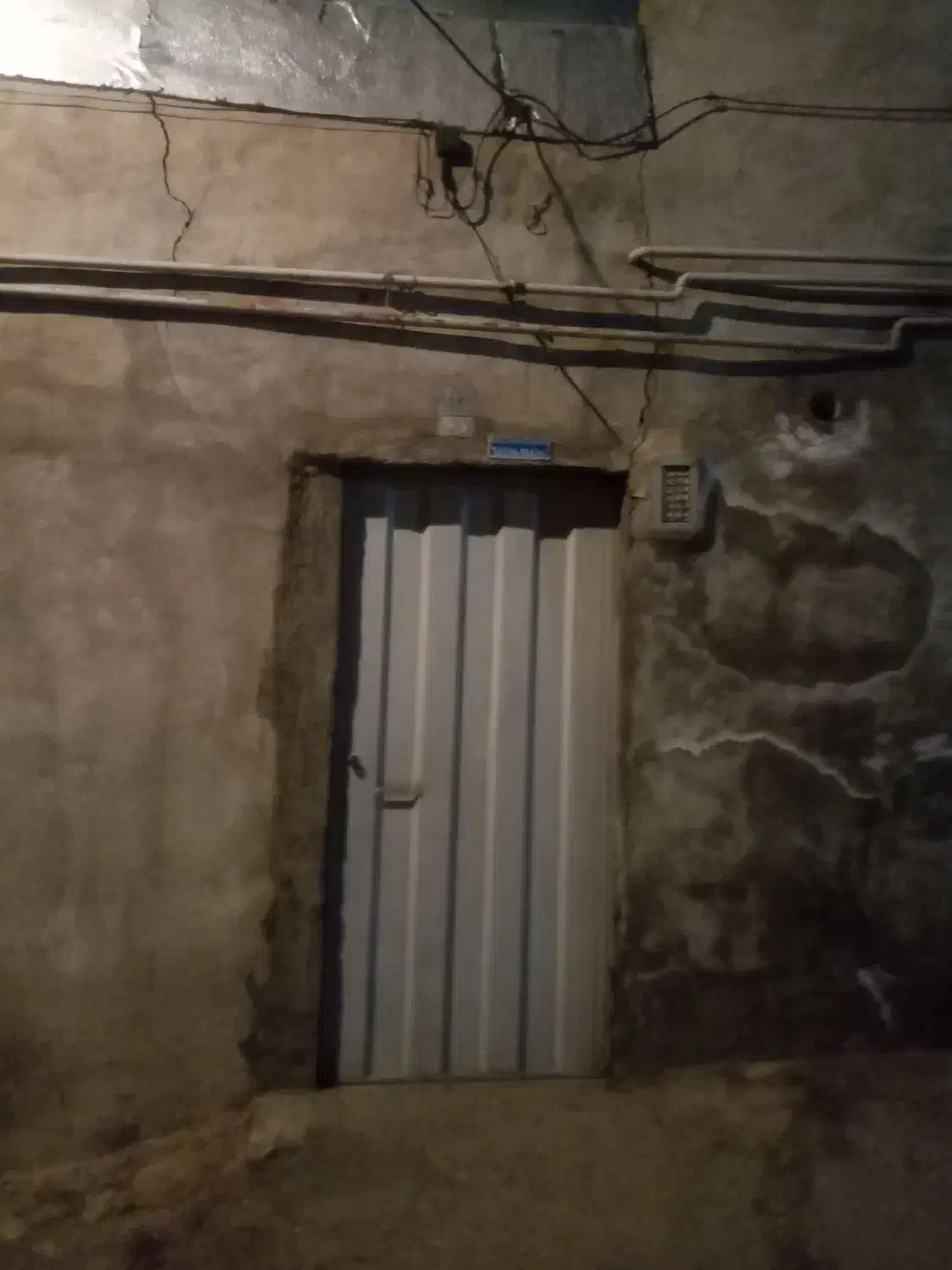 خانه ویلای ۹۰ متری|فروش خانه و ویلا|نهاوند, |دیوار