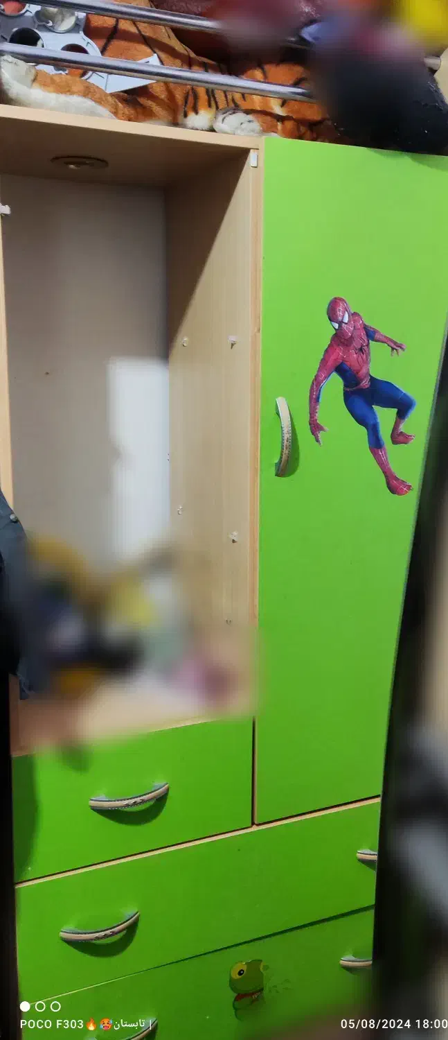 کمد نوجوان|جاکفشی، کمد، دراور|کرمان, |دیوار