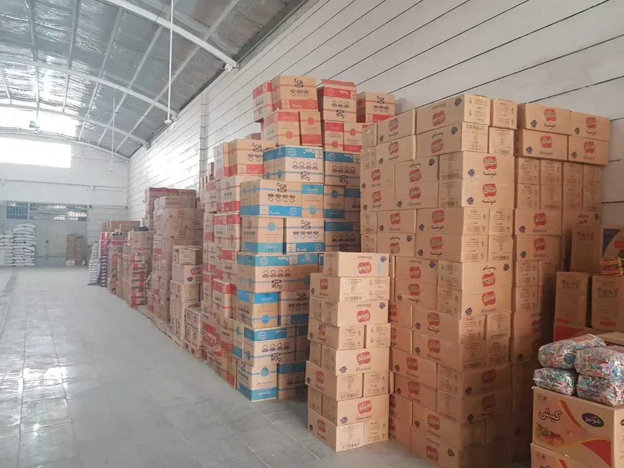 جذب همکار در انبار پخش مواد غذایی|استخدام خدمات فروشگاه و رستوران|تبریز, |دیوار