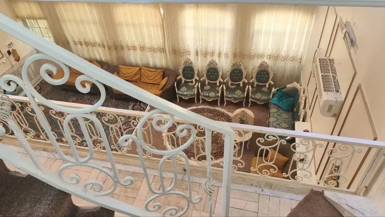 ویلایی /۱۳۰ متر / هنرستان|فروش خانه و ویلا|قم, باغ کرباسی|دیوار
